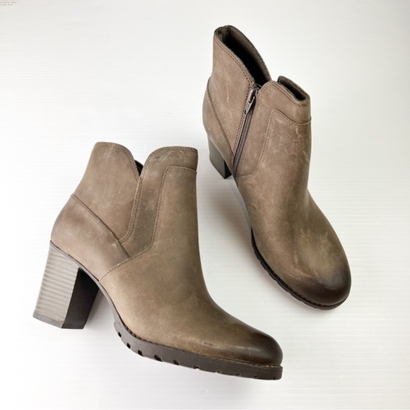 Clarks Ankle Boots Womens 9.5 Verona Step tan/taupe Leather bootie shoes winter - Picture 1 of 12